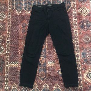 28 Lucky black Hayden Skinny